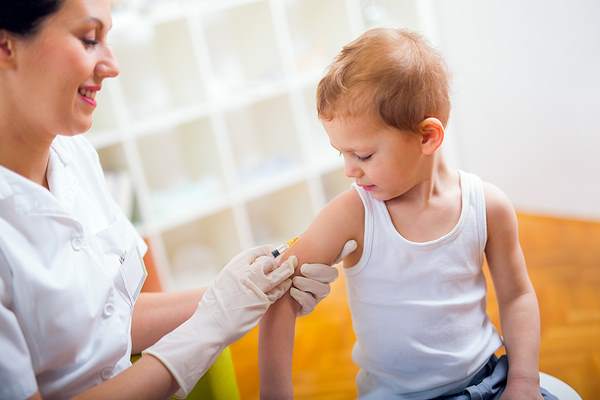 vaccino meningite bambino